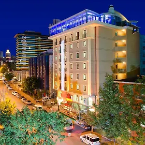 **** Otel Midas Türkiye